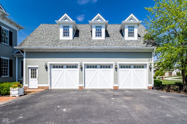1805 Beaufain Street, Carmel, IN 46032