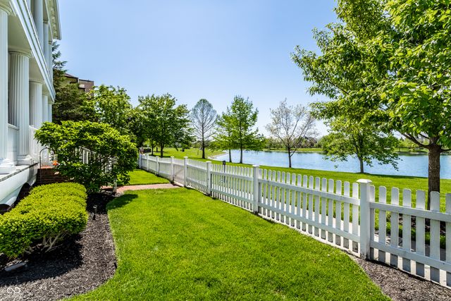 1805 Beaufain Street, Carmel, IN 46032