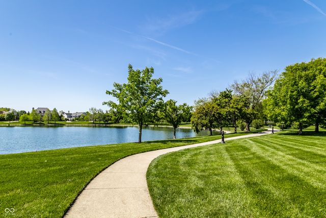1805 Beaufain Street, Carmel, IN 46032