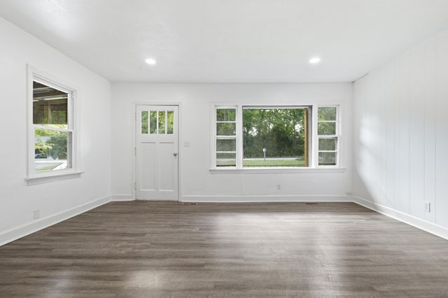 606 S Moore Road, Chattanooga, TN 37412