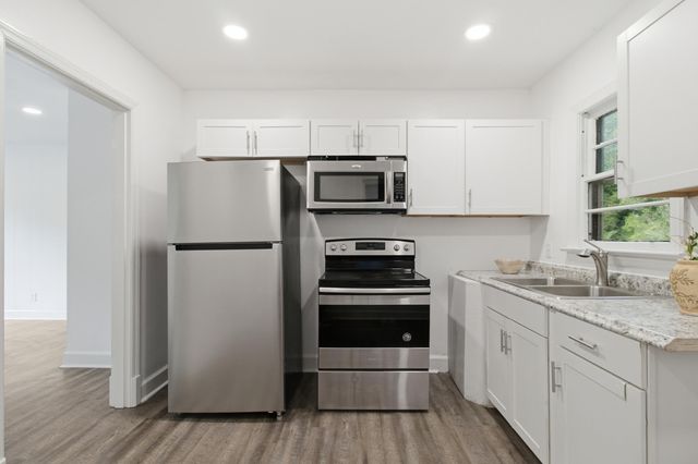 606 S Moore Road, Chattanooga, TN 37412