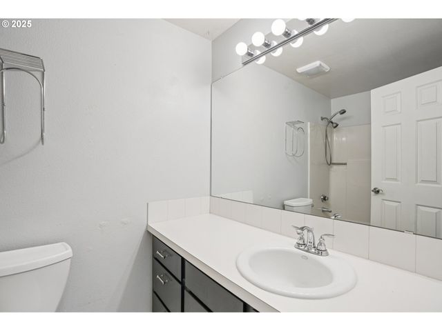 6250 Sw 152ND Ave, Beaverton, OR 97007