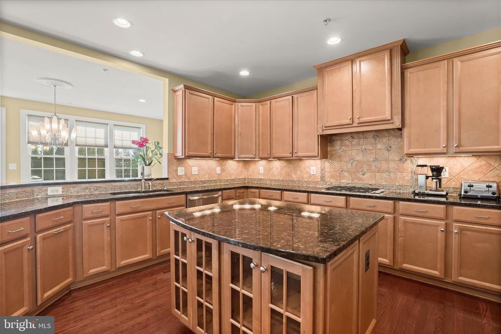 Image 20 of property listing at 14935 MICHELE DR, Glenelg, MD 21737