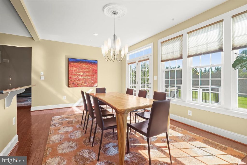 Image 25 of property listing at 14935 MICHELE DR, Glenelg, MD 21737