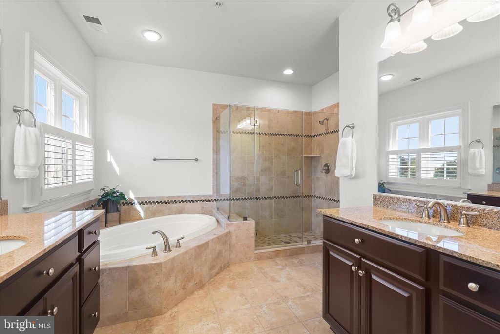 Image 41 of property listing at 14935 MICHELE DR, Glenelg, MD 21737