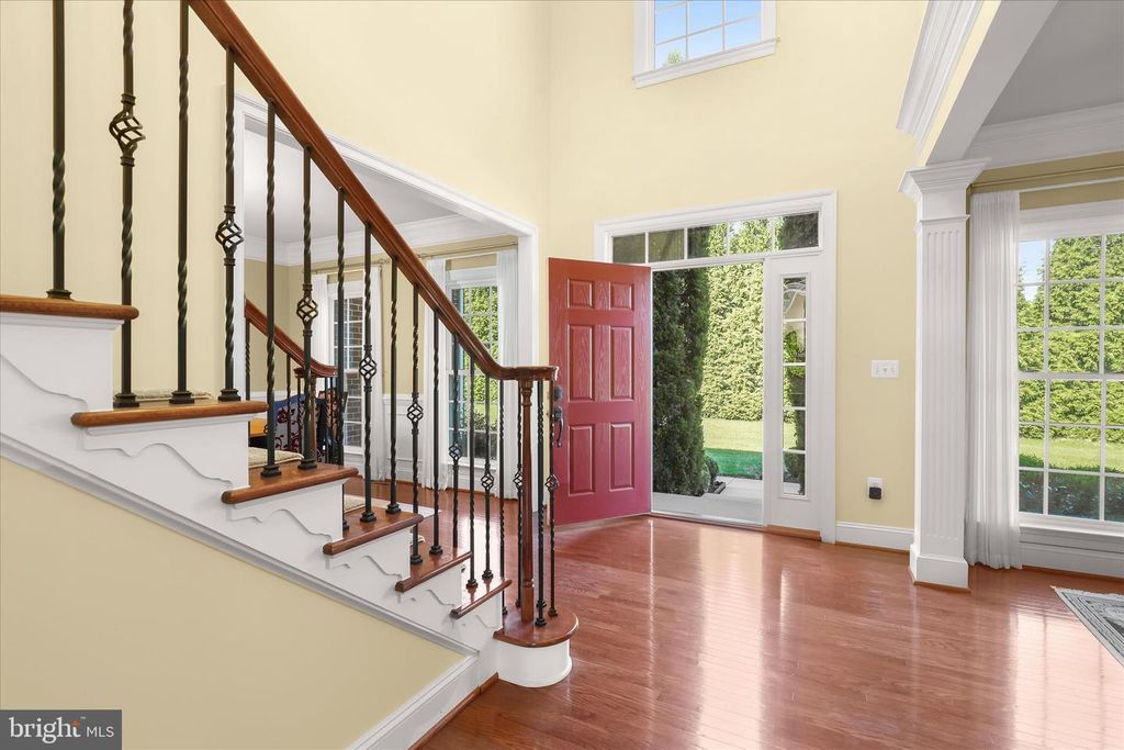 Image 2 of property listing at 14935 MICHELE DR, Glenelg, MD 21737