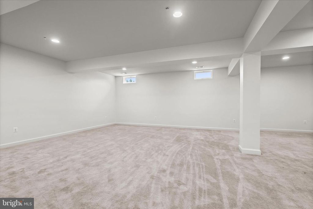 Image 52 of property listing at 14935 MICHELE DR, Glenelg, MD 21737