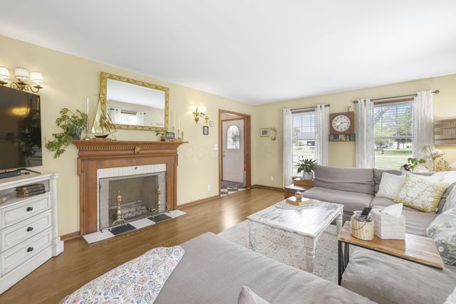 118 Sprague Drive, Hebron, OH 43025
