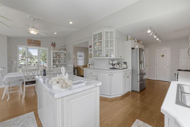118 Sprague Drive, Hebron, OH 43025