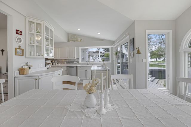 118 Sprague Drive, Hebron, OH 43025