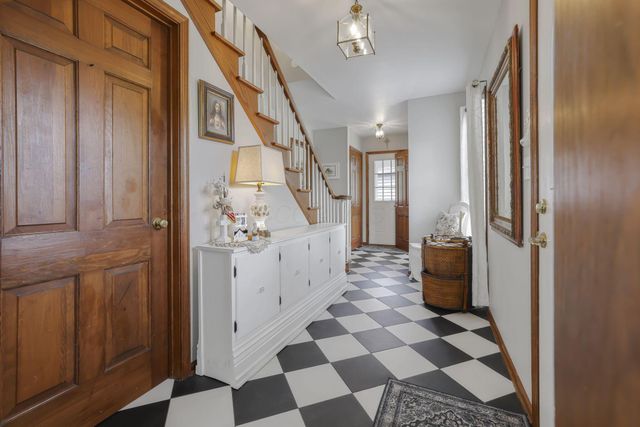 118 Sprague Drive, Hebron, OH 43025