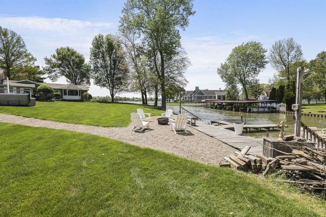 118 Sprague Drive, Hebron, OH 43025
