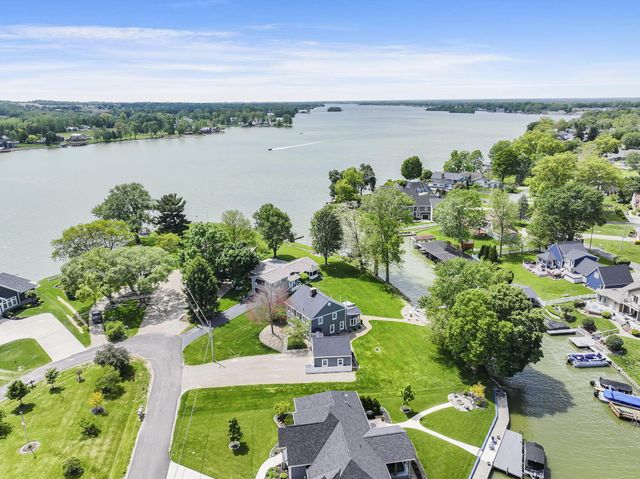118 Sprague Drive, Hebron, OH 43025