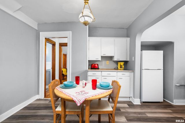 2149 32ND Street, Rock Island, IL 61201