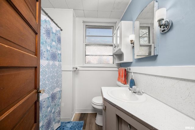 2149 32ND Street, Rock Island, IL 61201