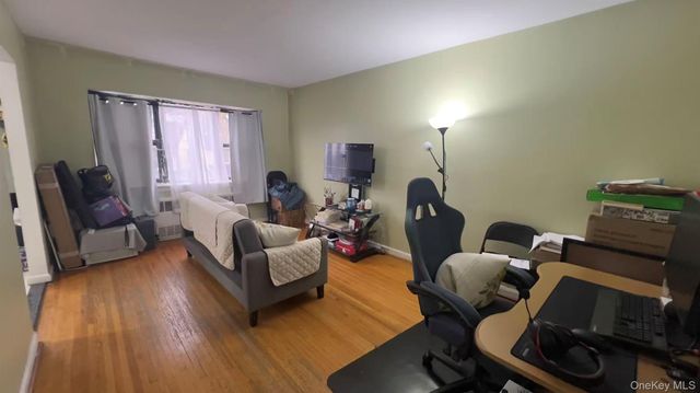 6126 160th Street, Fresh Meadows, NY 11365