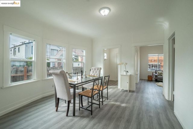 2709 California Street, Berkeley, CA 94703