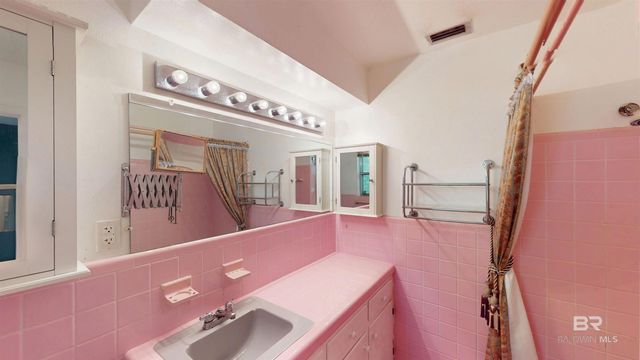 1075 Zurich Street, Mobile, AL 36608