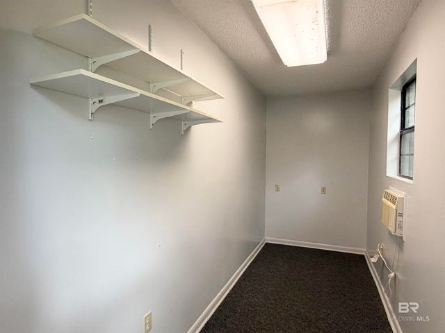 1075 Zurich Street, Mobile, AL 36608