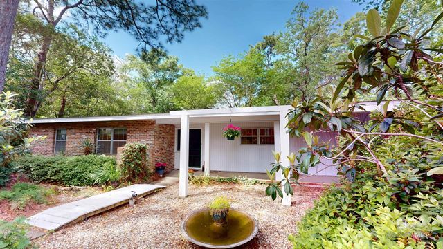 1075 Zurich Street, Mobile, AL 36608