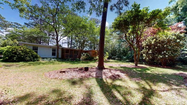 1075 Zurich Street, Mobile, AL 36608
