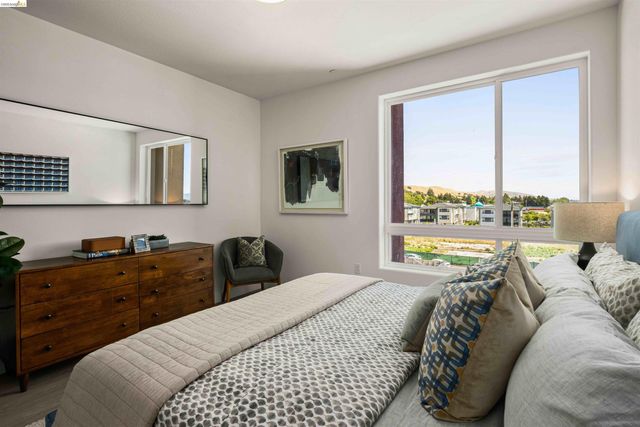 500 Somi Ct 412, Hayward, CA 94544