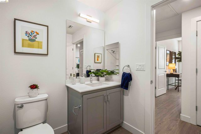 500 Somi Ct 412, Hayward, CA 94544