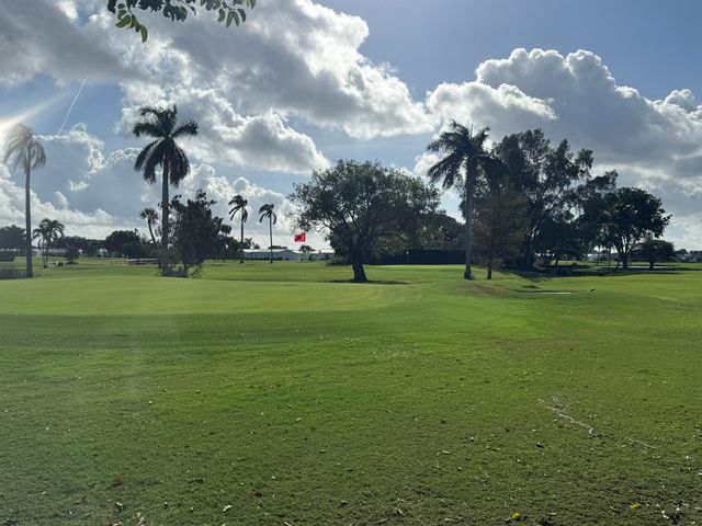 300 SW Golfview Terrace 152, Boynton Beach, FL 33426