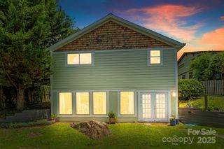 33 Madison Street, Asheville, NC 28801