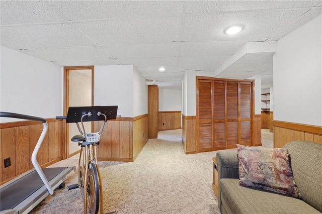 8209 E 133rd Terrace, Grandview, MO 64030