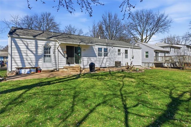 8209 E 133rd Terrace, Grandview, MO 64030