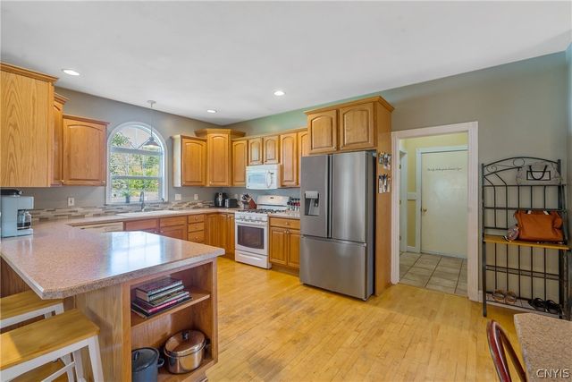 6377 Electric Railway, Cicero, NY 13039