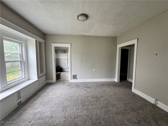 483 E 128th Street, Cleveland, OH 44120