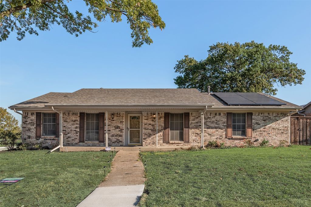 1432 Mount Vernon Drive, Mesquite, TX 75149