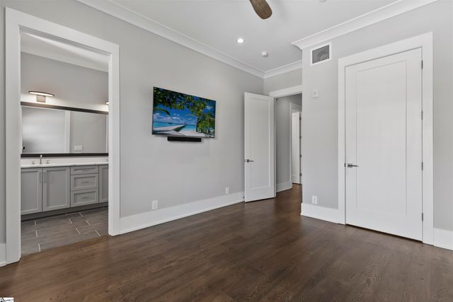 110 N Markley Street Unit 304, Greenville, SC 29601