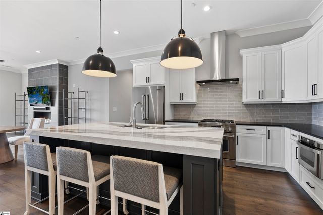 110 N Markley Street Unit 304, Greenville, SC 29601