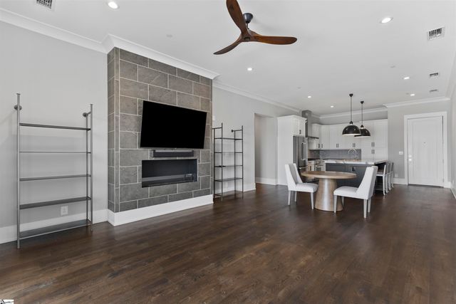 110 N Markley Street Unit 304, Greenville, SC 29601