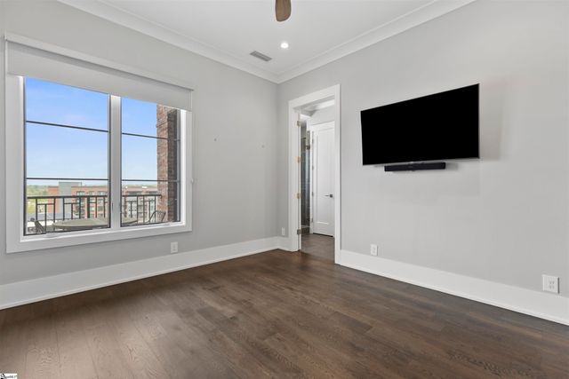 110 N Markley Street Unit 304, Greenville, SC 29601