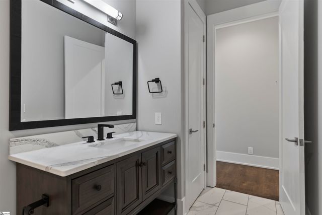 110 N Markley Street Unit 304, Greenville, SC 29601