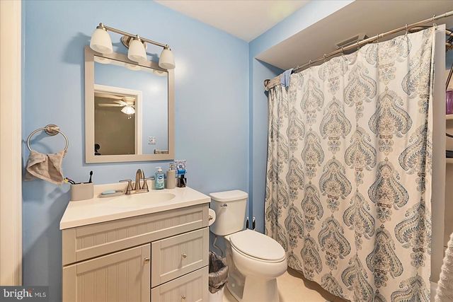 1114 W ARCH ST, Coal Township, PA 17866
