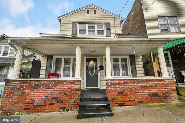 1114 W ARCH ST, Coal Township, PA 17866