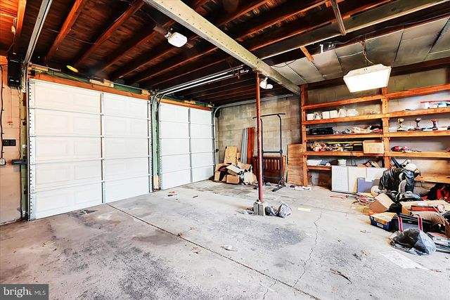 1114 W ARCH ST, Coal Township, PA 17866