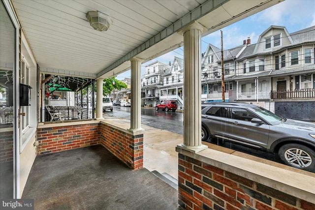 1114 W ARCH ST, Coal Township, PA 17866
