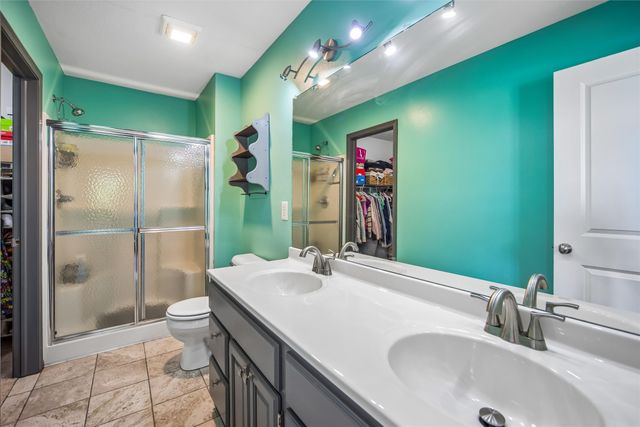 5405 Jordan Boulevard, Pleasant Hill, IA 50327