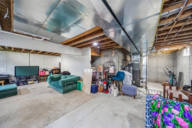 5405 Jordan Boulevard, Pleasant Hill, IA 50327