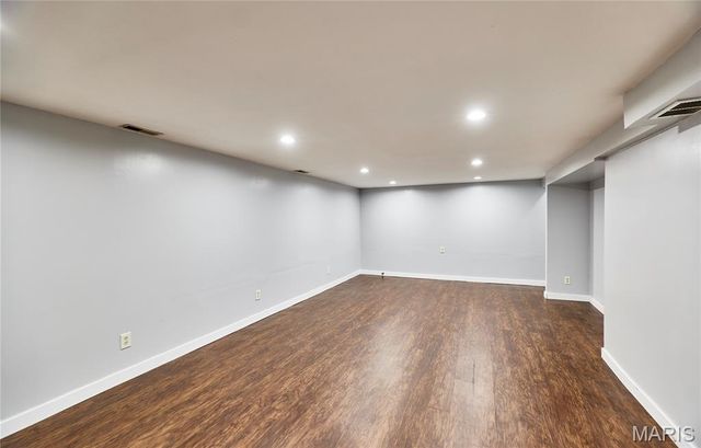 209 N Duchesne Drive, St Charles, MO 63301