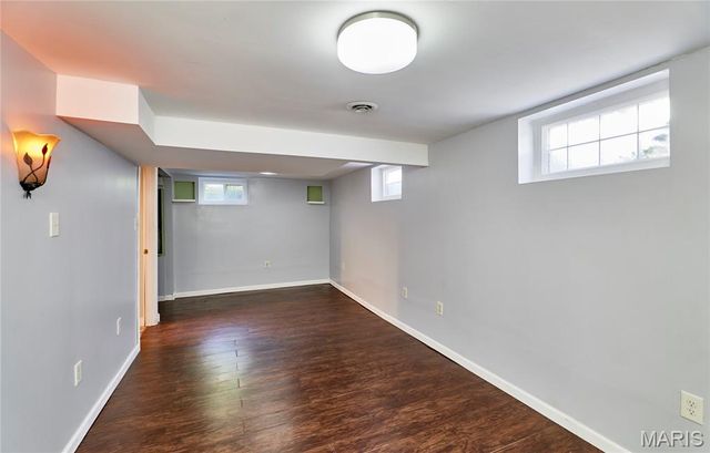 209 N Duchesne Drive, St Charles, MO 63301
