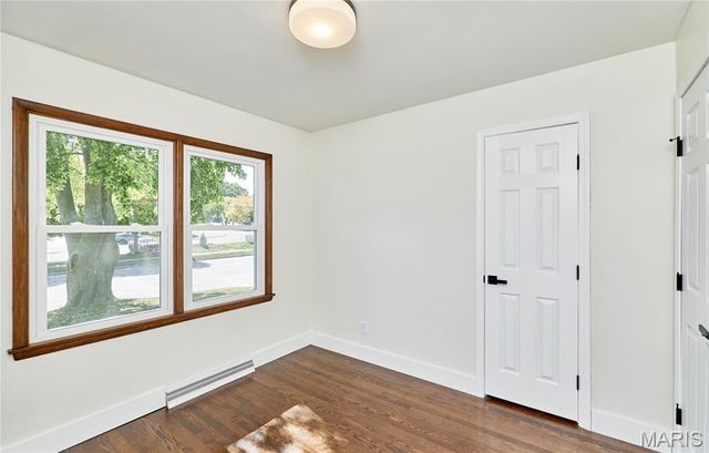 209 N Duchesne Drive, St Charles, MO 63301