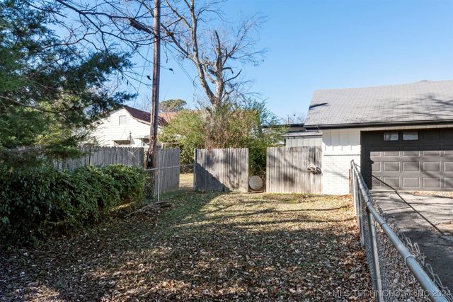 515 W Delaware Street, Tahlequah, OK 74464