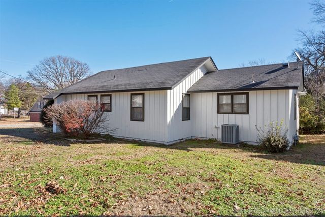 515 W Delaware Street, Tahlequah, OK 74464